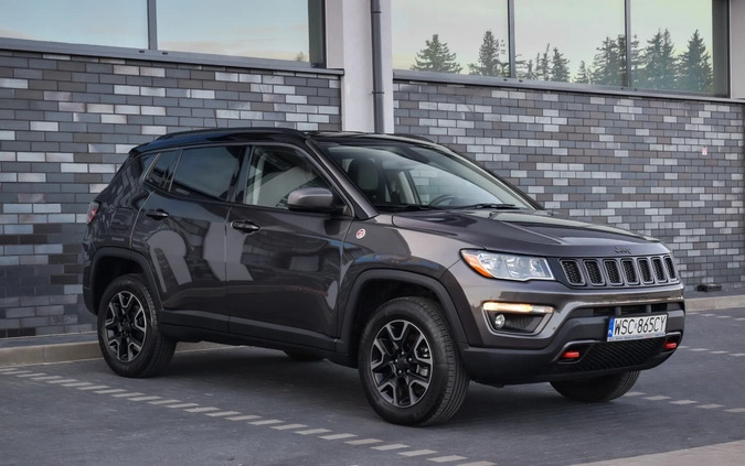 Jeep Compass cena 84900 przebieg: 90000, rok produkcji 2019 z Sochaczew małe 781
